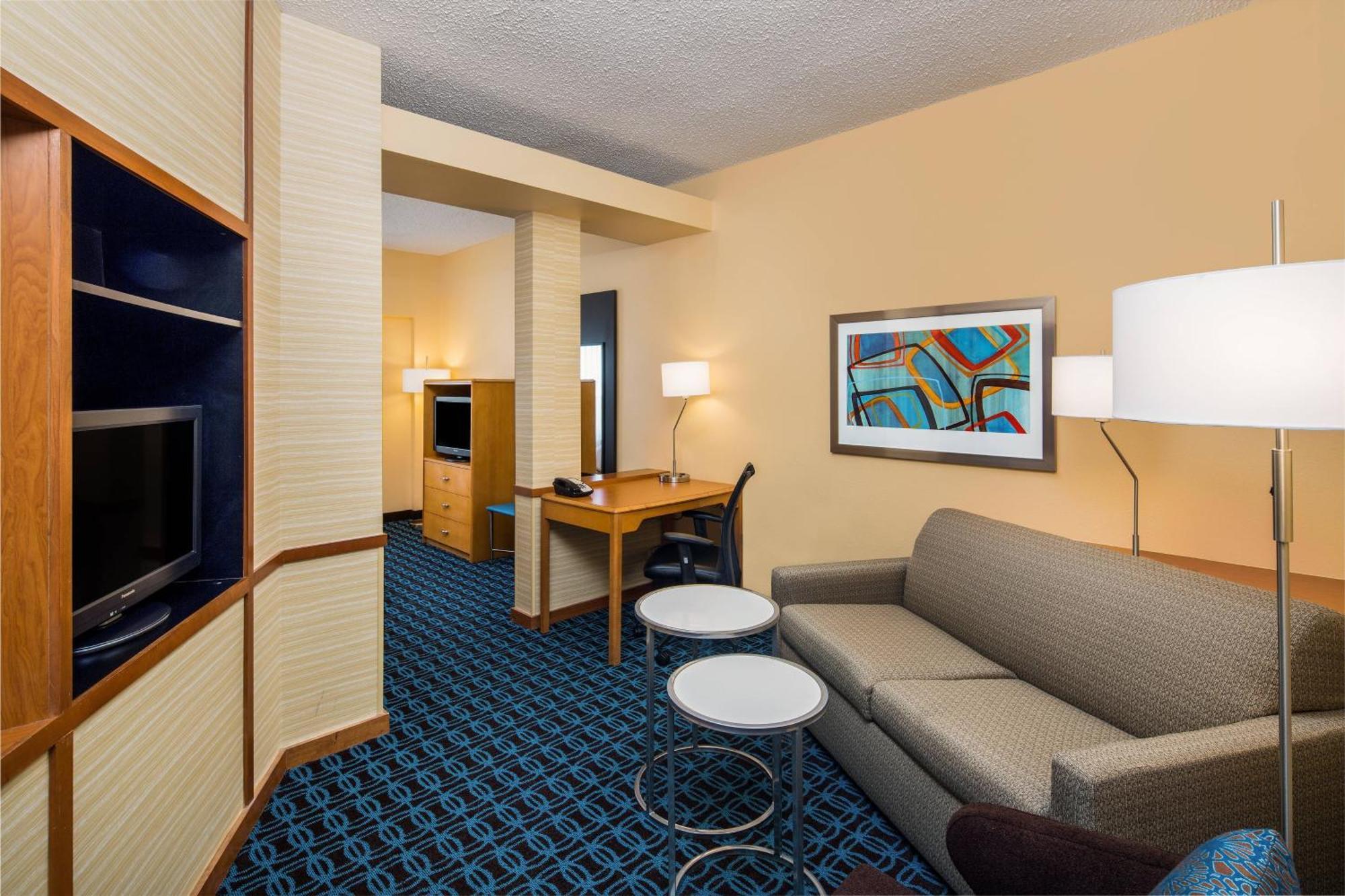 Fairfield Inn & Suites By Marriott San Antonio Airport/North Star Mall Екстериор снимка