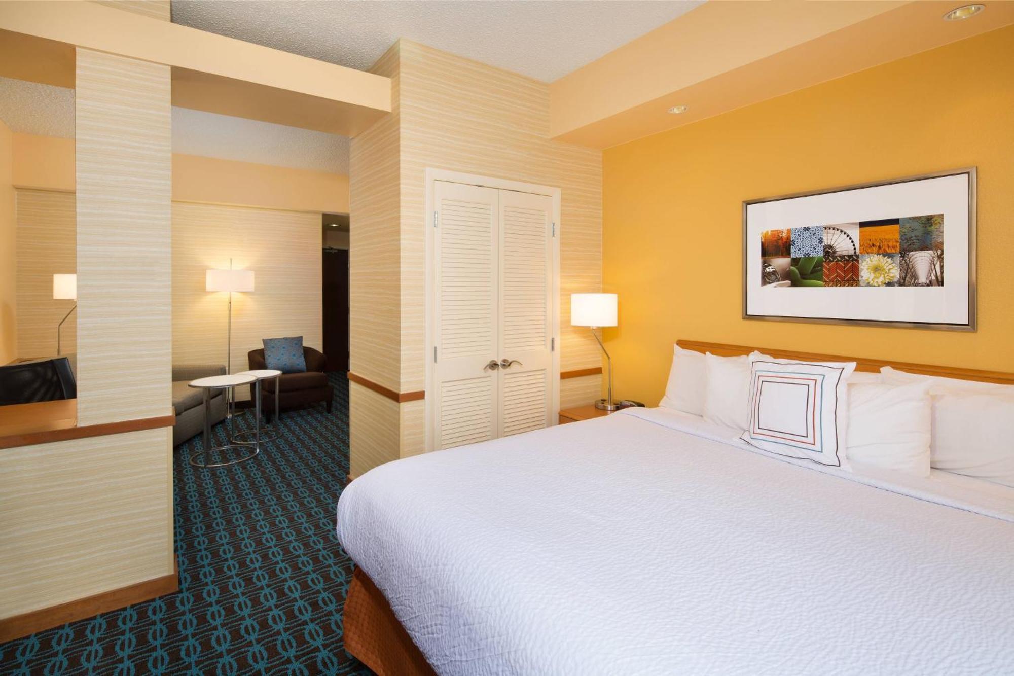 Fairfield Inn & Suites By Marriott San Antonio Airport/North Star Mall Екстериор снимка