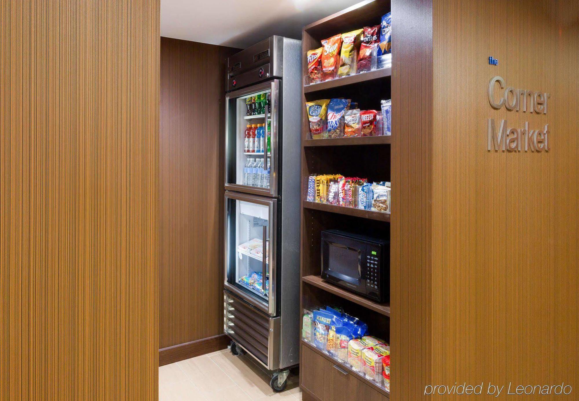 Fairfield Inn & Suites By Marriott San Antonio Airport/North Star Mall Екстериор снимка